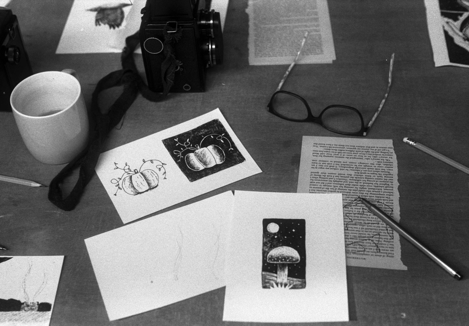 Illustrations on table