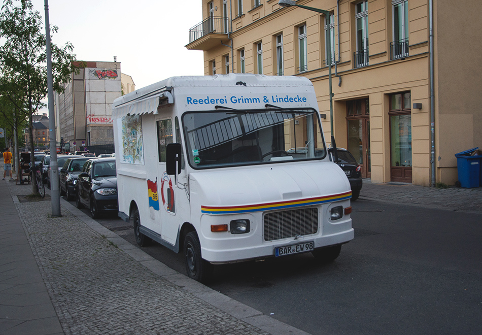 Retro ice cream van