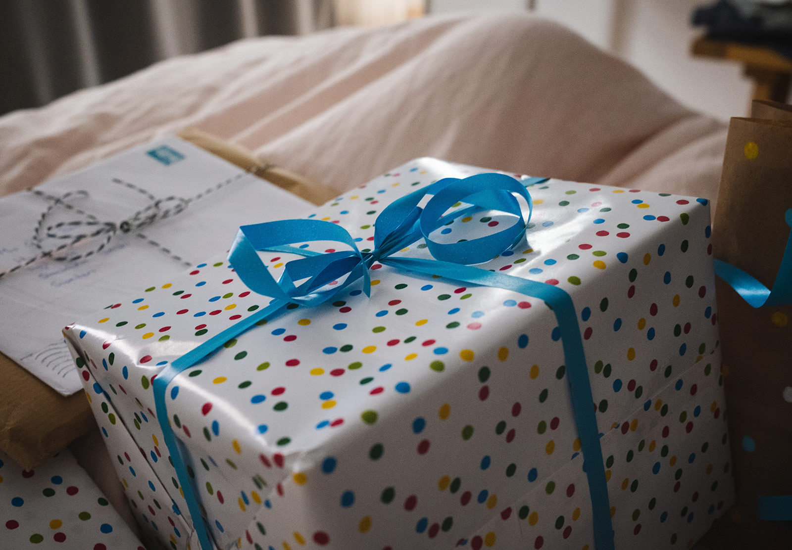 Blue ribbon on present
