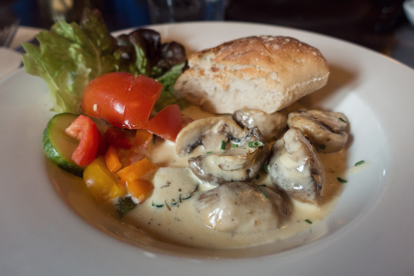 Bowl of garlic mushrooms
