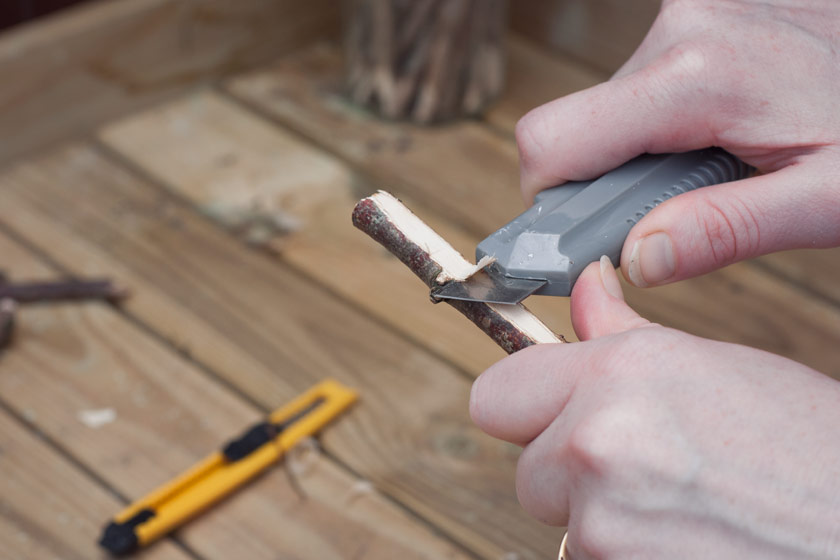 Shaping wood with knife