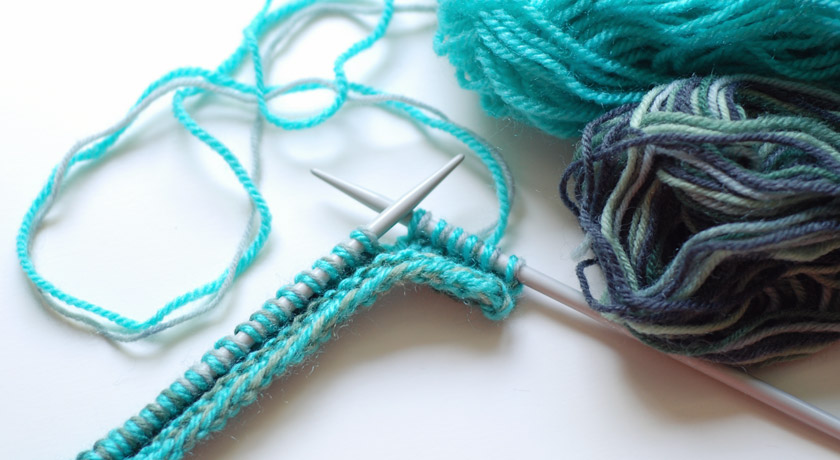 Knitting Big Knit hat
