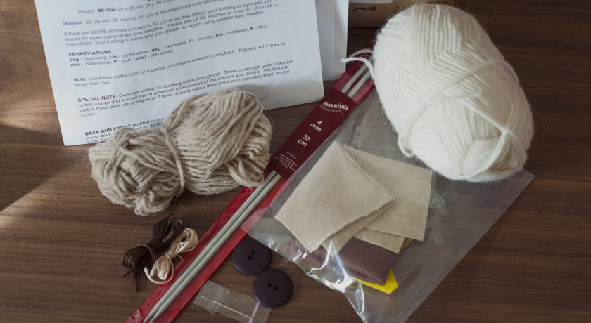 Knitted owl kit contents