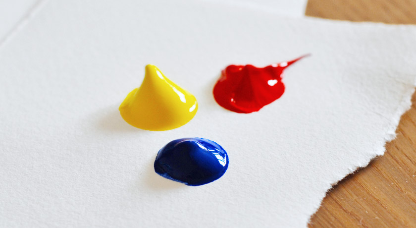 Mixing primary colours to make brown