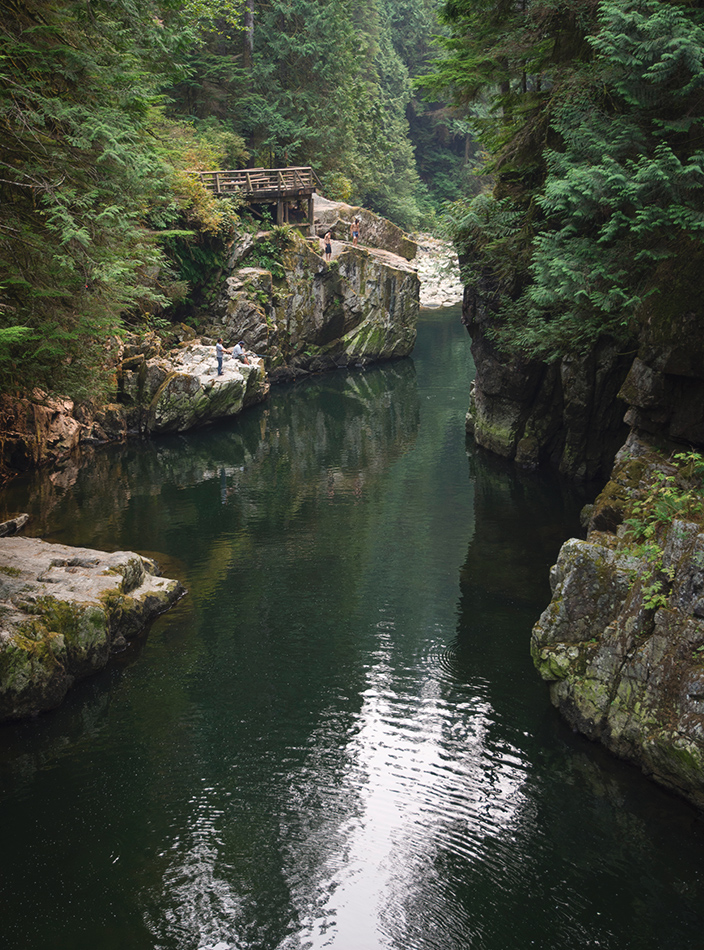 Cliff and green water