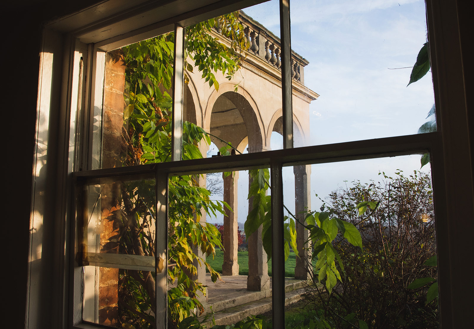 Building pillars through window