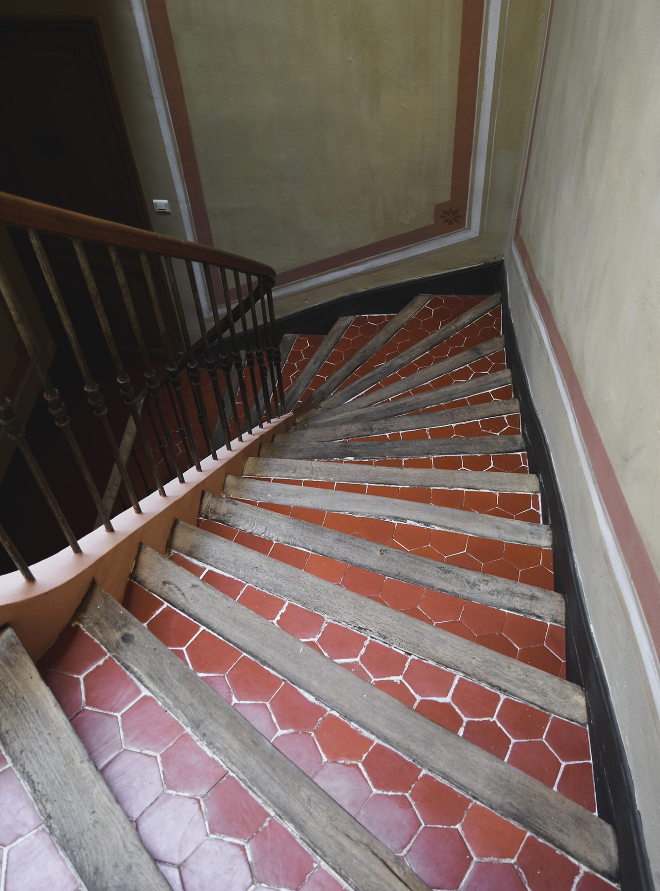Tiled staires