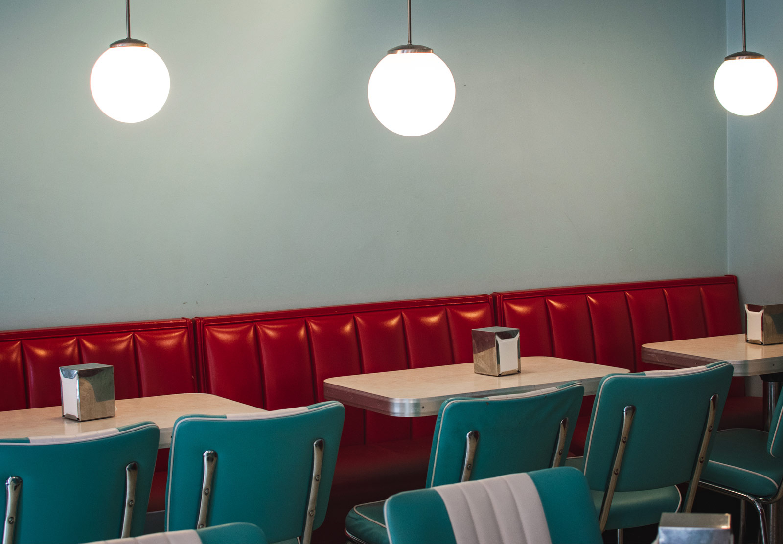 Blue and red diner decor