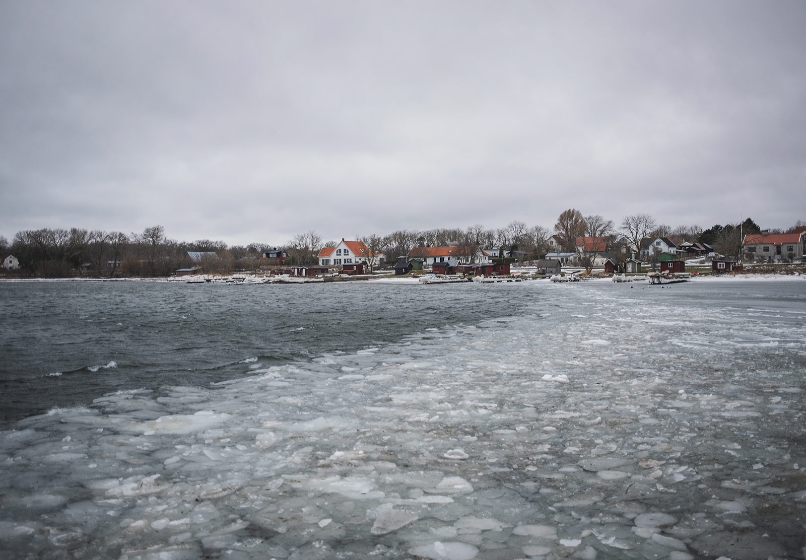 Ice floating on semi-frozen sea