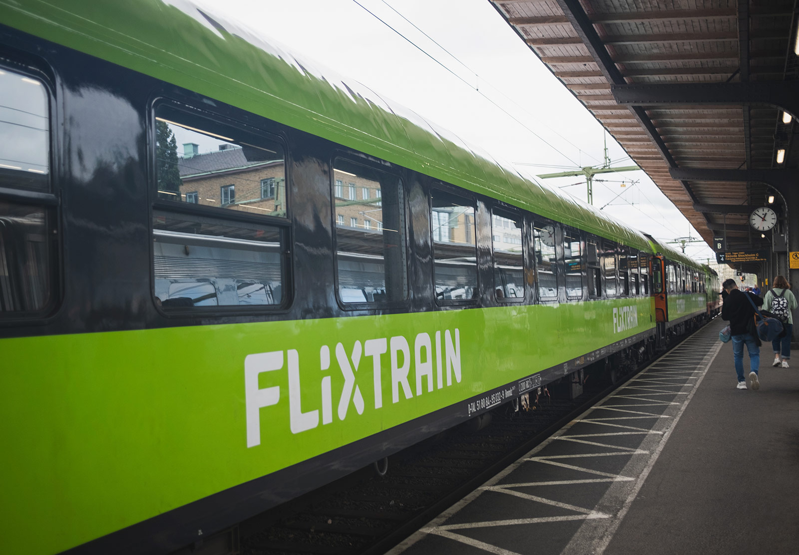 Train carriages