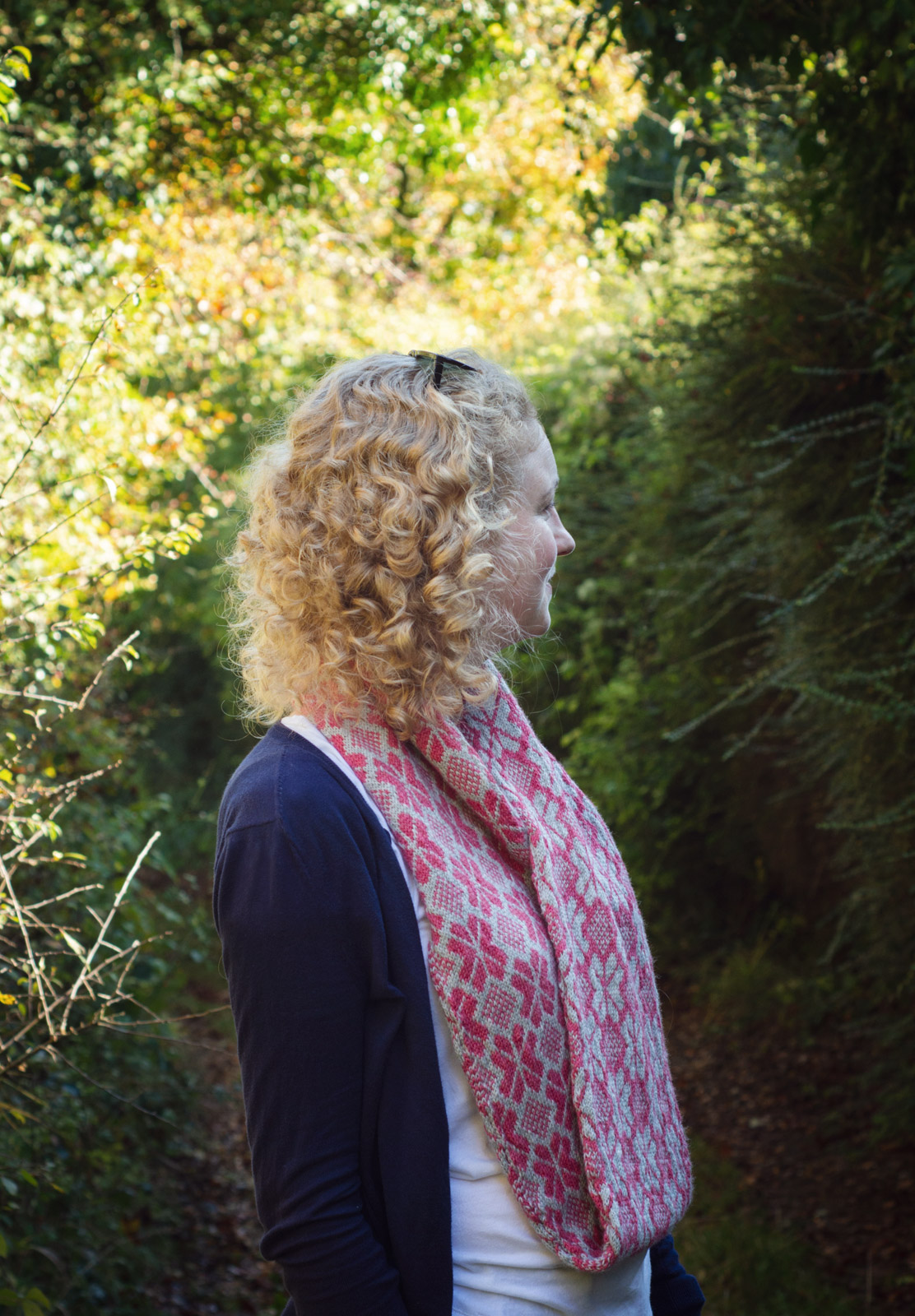 Pink and grey knitted scarf