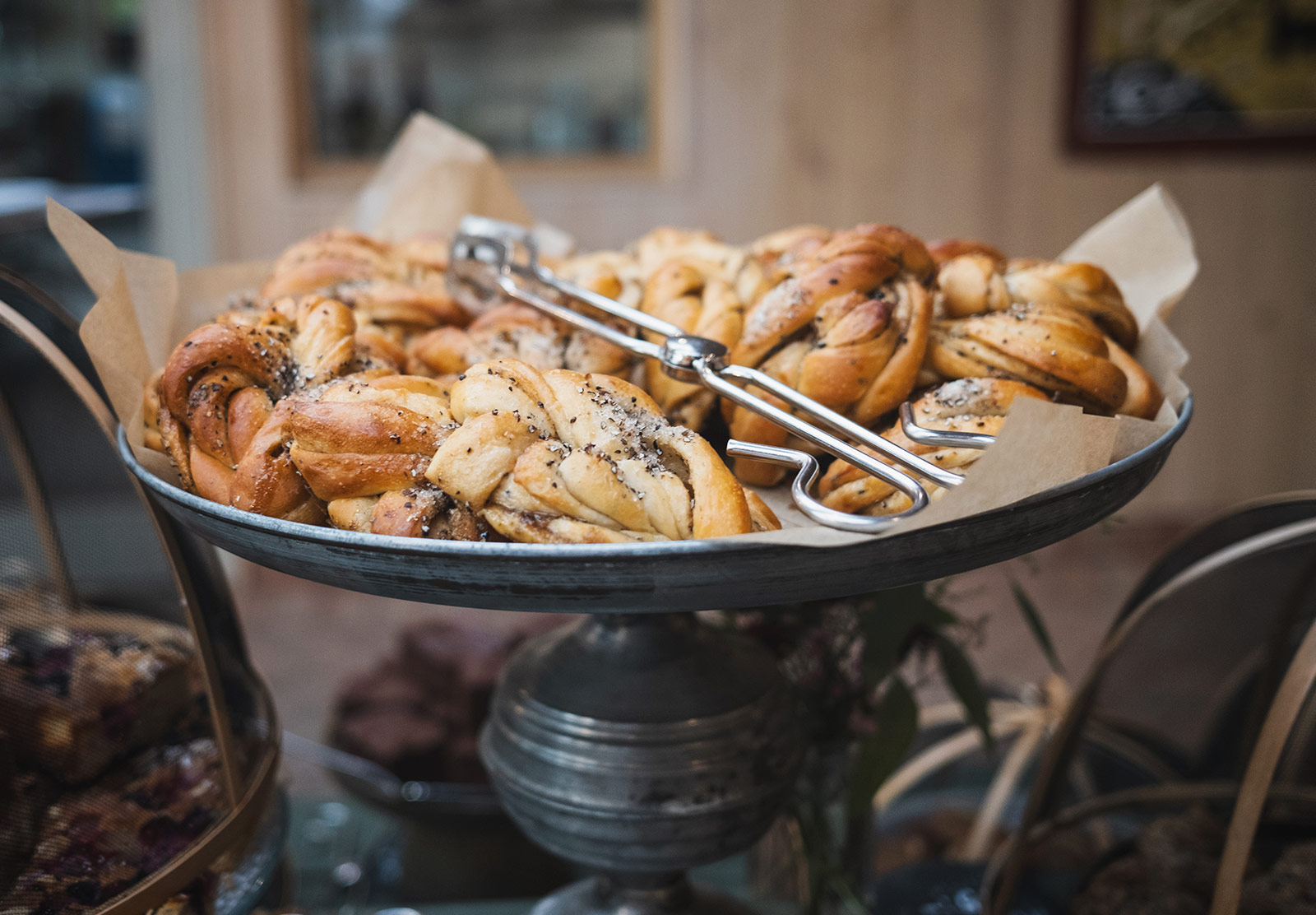 Cardamom buns on decorative plate
