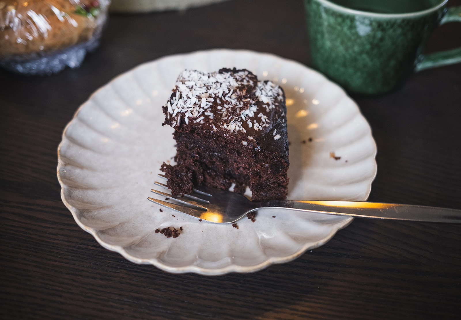 Chocolate cake on plate