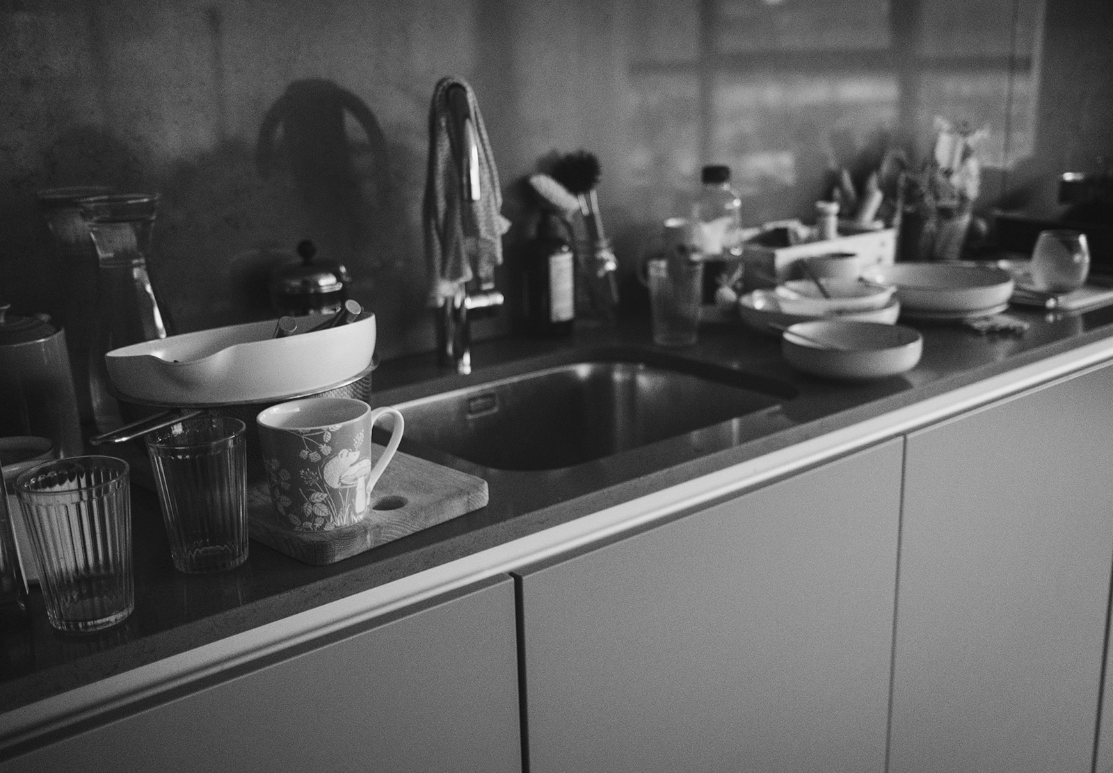 Stack of dirty dishes