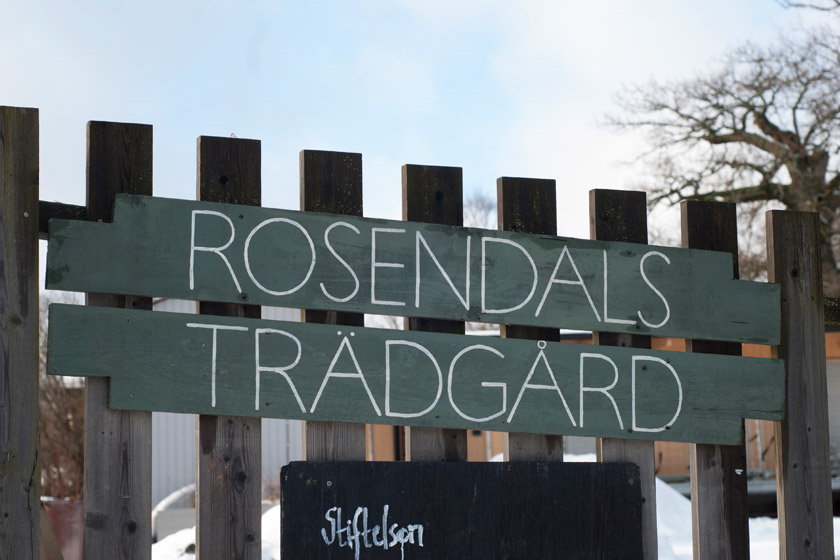 Wood Rosendals Tradgard sign