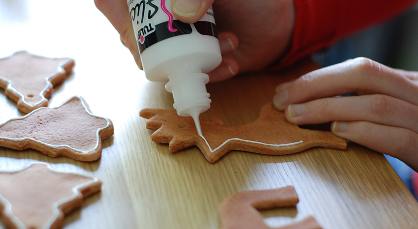 Decoration with cookie style white icing