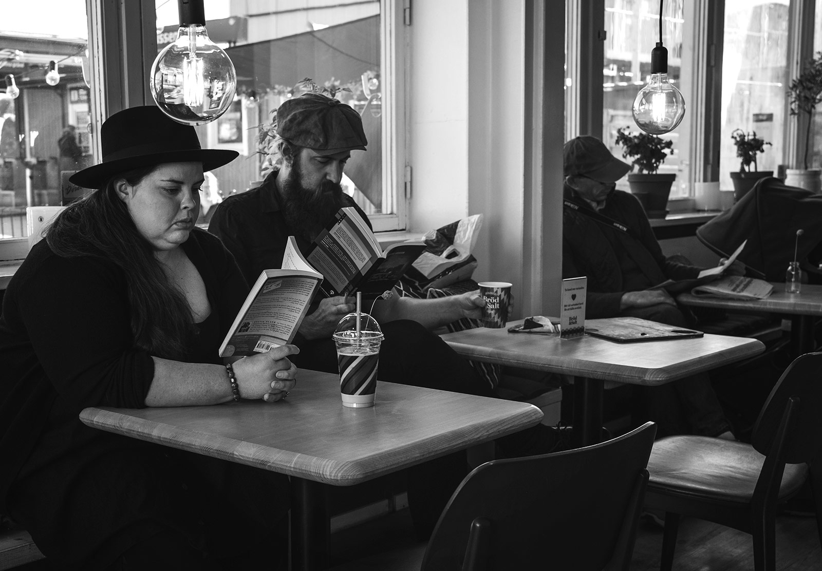 People reading in cafe