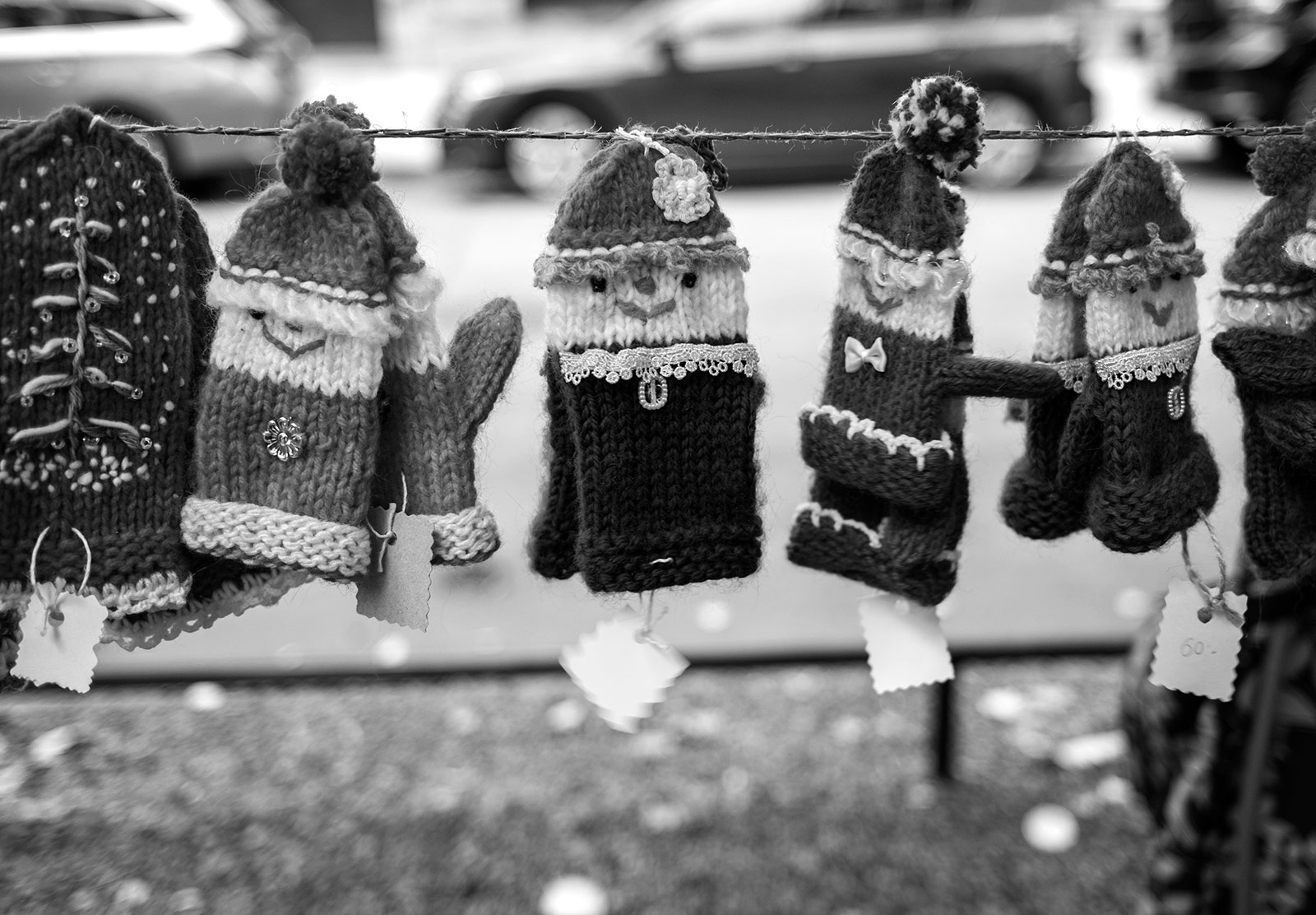 Gloves on a string line