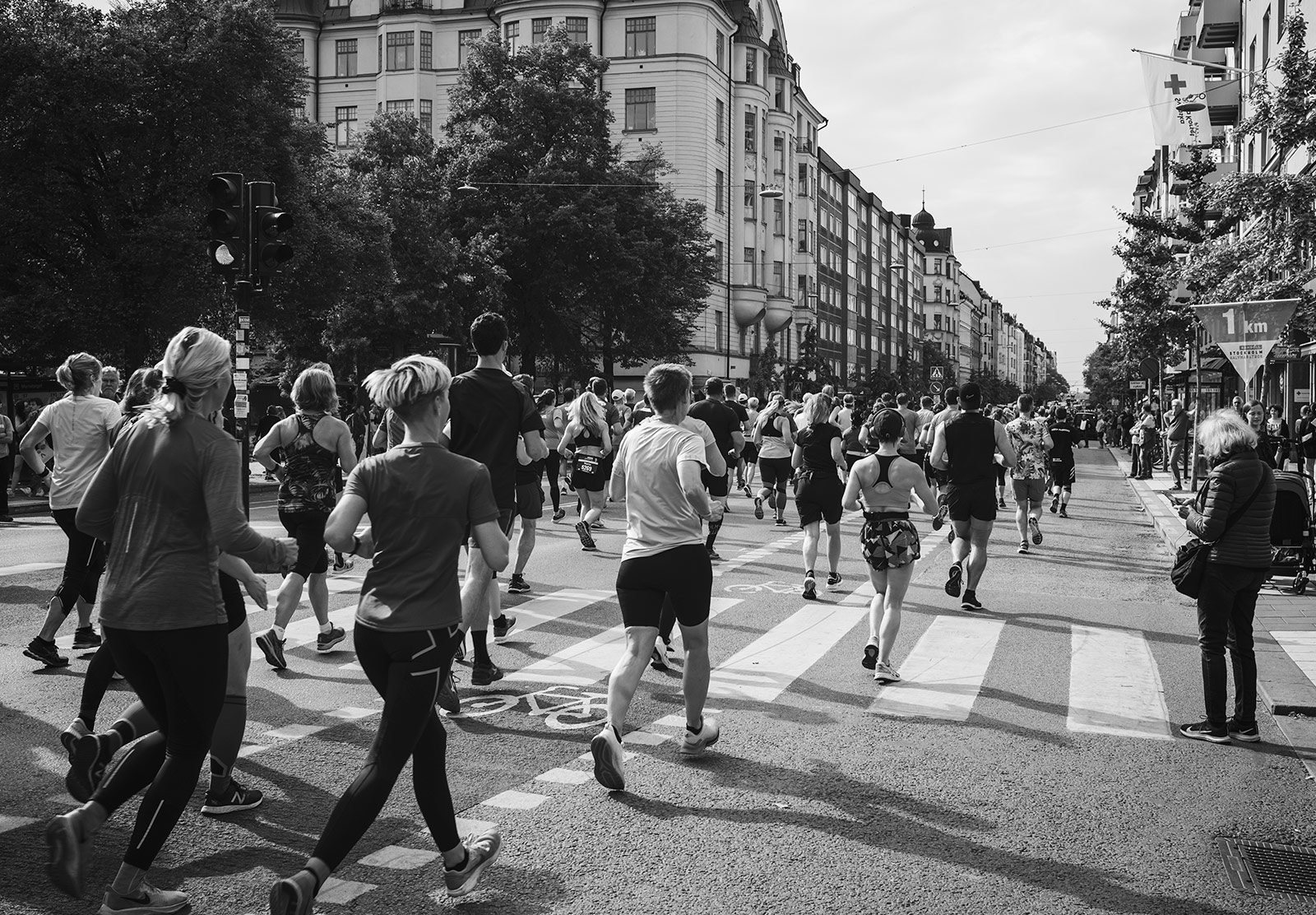 People running