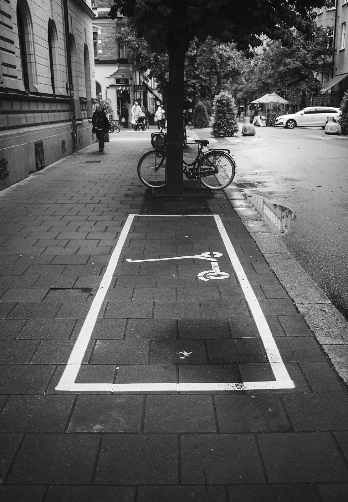 Scooter parking outline