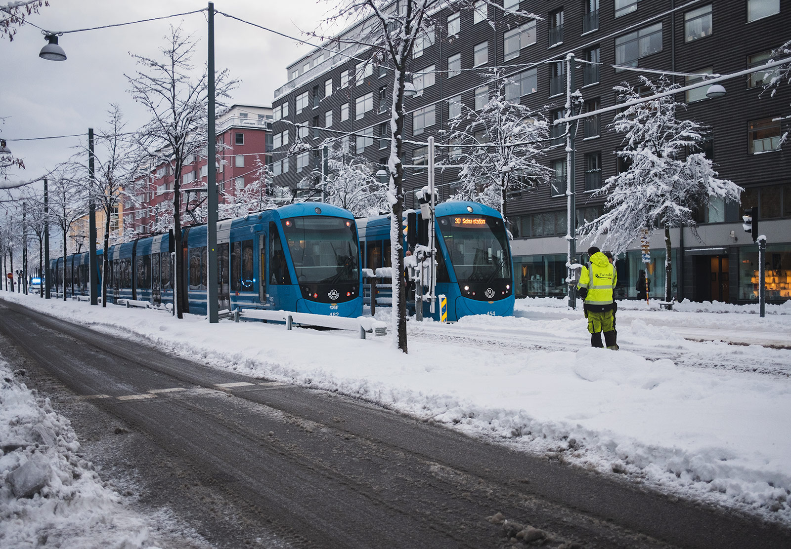 Trams stuck in the snow