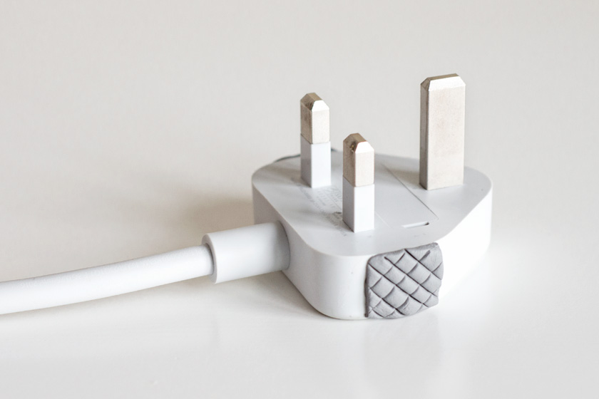 DIY plug grip