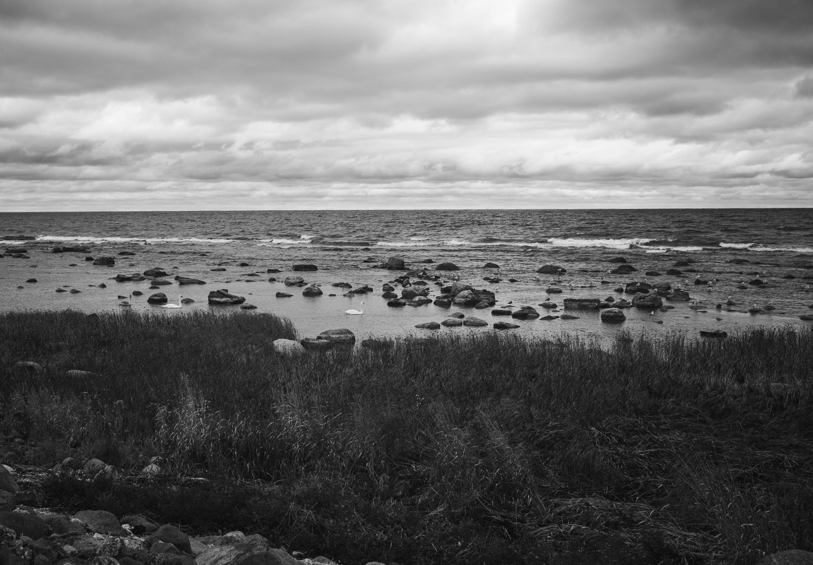 Small waves on ocean