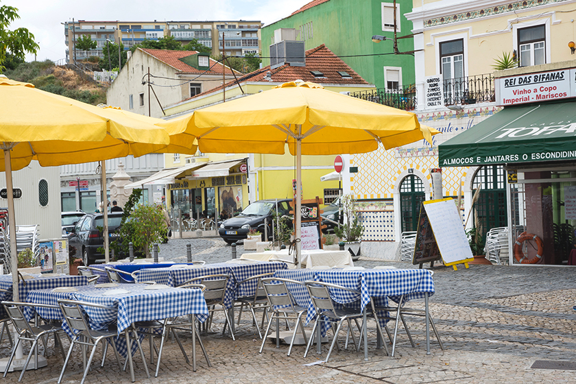 Outdoor restaurant