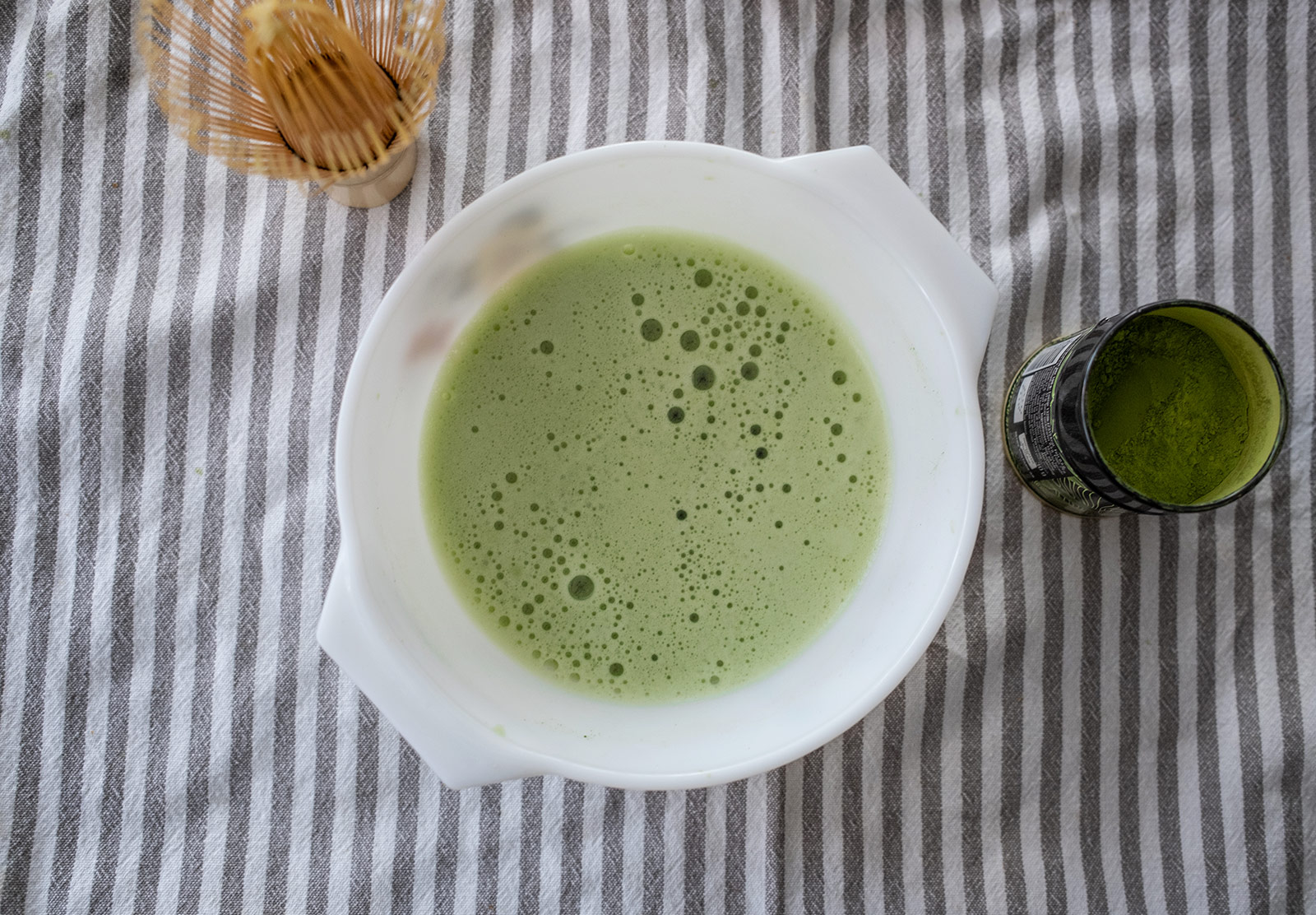 Frothy green tea