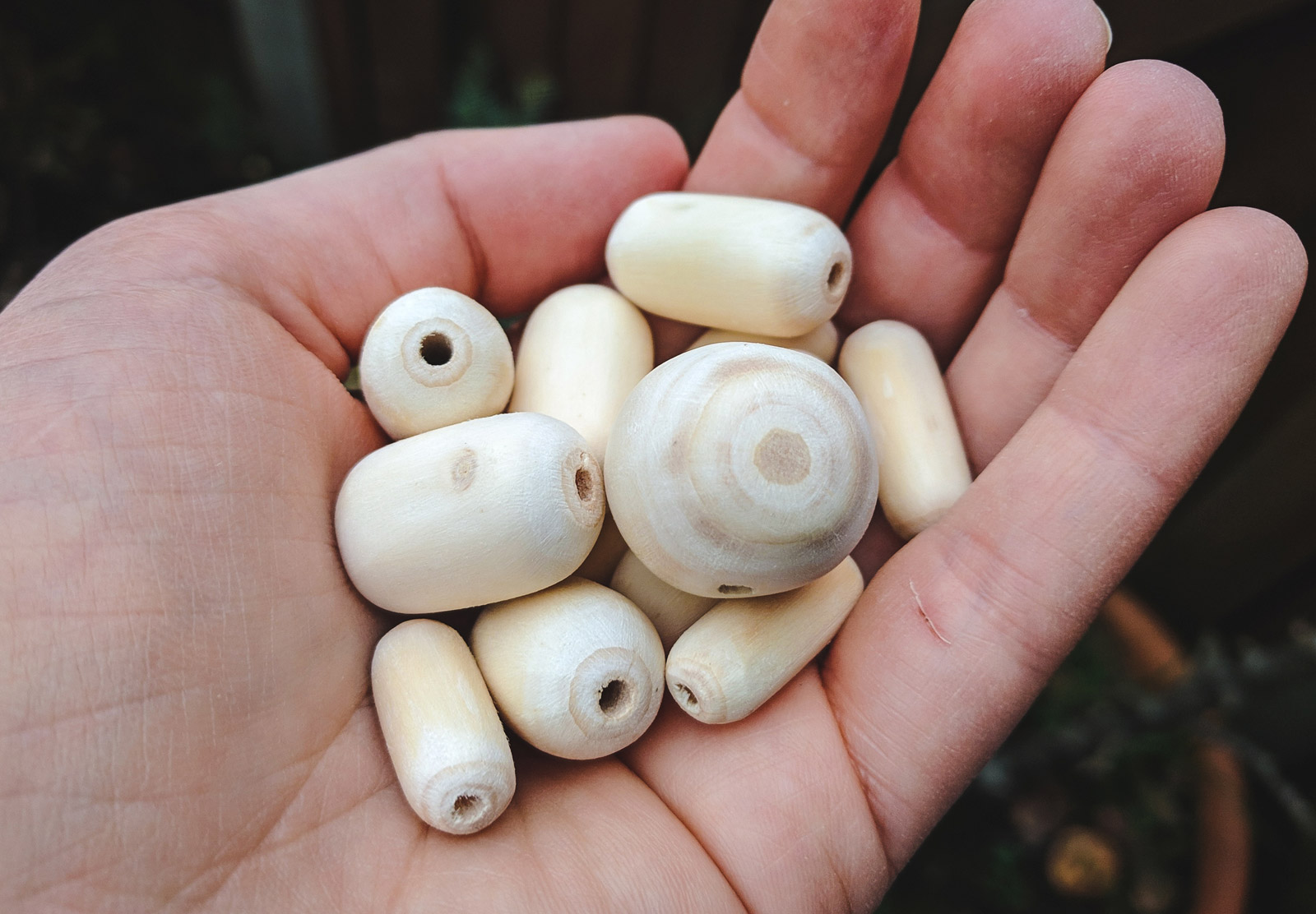 Circlular bead with rings