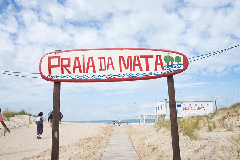 Praia da Mata sign