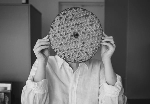Large circular cracker