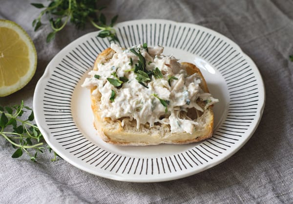 Chicken on bread