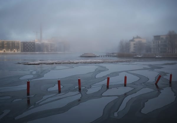 Ice fog blurring buildings